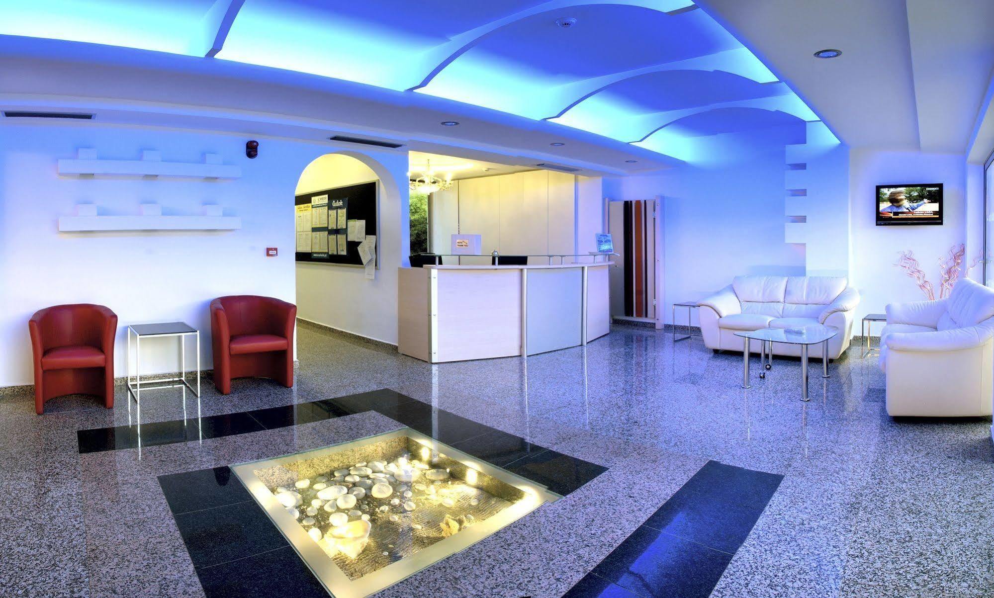 Bay Art Boutique - Adults Only Hotel 4*